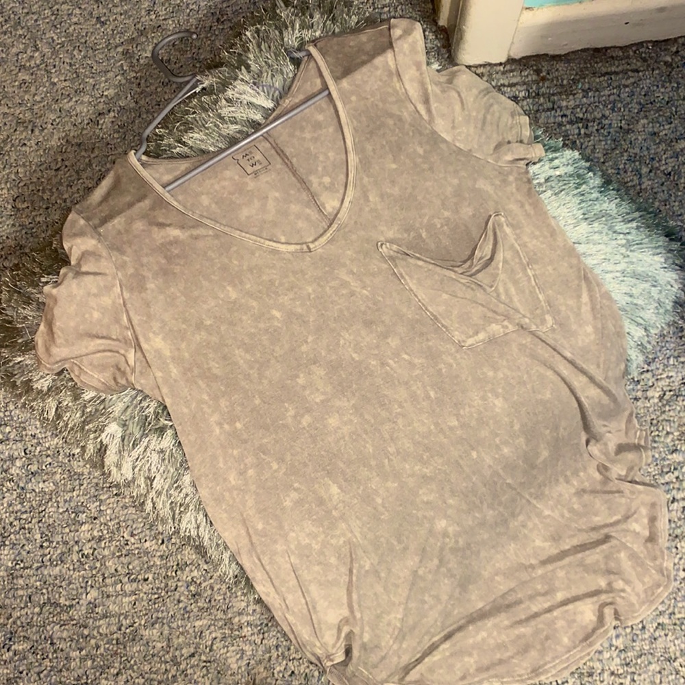 Me to We tan T-shirt size M.